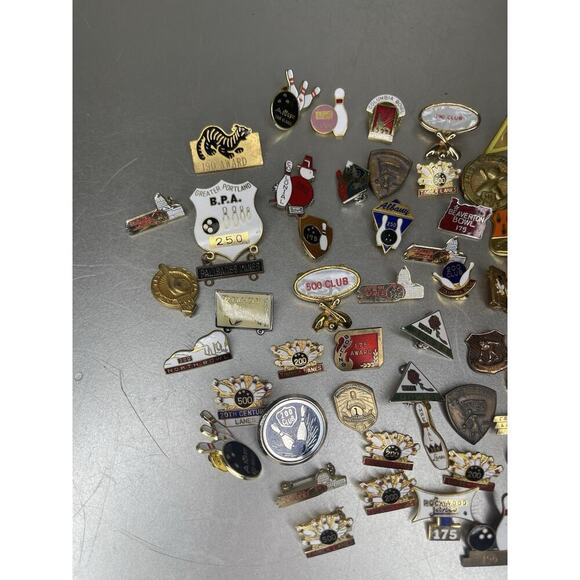 Vintage Lot Of 60+ Bowling Pins Hat Pins 200 Club 500 Club Made In Japan - Picture 2 of 6